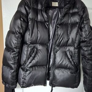 S13 Black Puffer Jacket